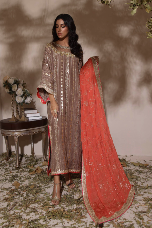 Darlington (Vintage Gold)